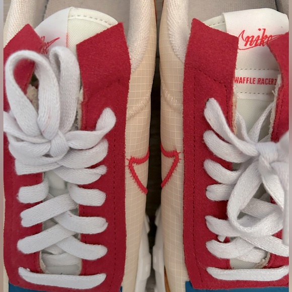 Nike Waffle Racer 2X Sneaker - Picture 6 of 6